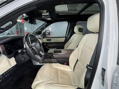 Used 2023 Toyota Tundra 1794 Edition w/ Advanced Package AWD/4WD image 6