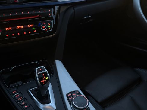 Used 2016 BMW 340i xDrive Sedan image 4