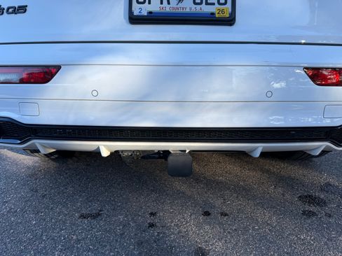 Used 2019 Audi SQ5 Premium Plus w/ Premium Plus Package image 26