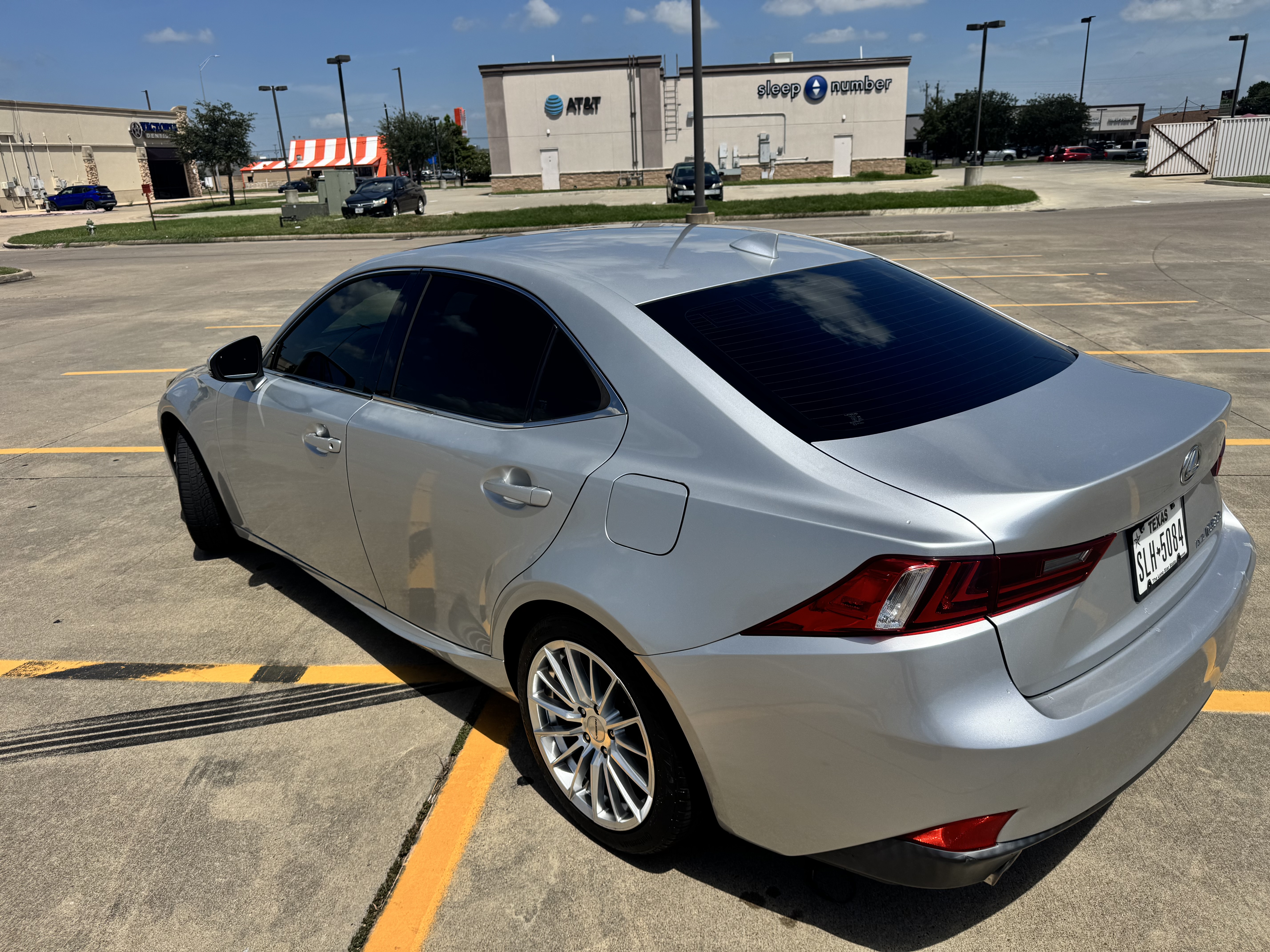 Used 2016 Lexus IS 300 AWD w/ Premium Package image 4