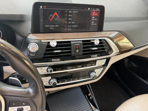 Used 2020 BMW X3 sDrive30i w/ Premium Package image 9