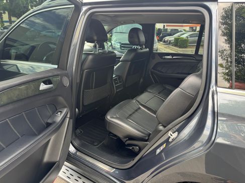 Used 2016 Mercedes-Benz GL 450 4MATIC image 14