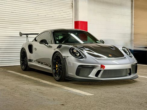 Used 2019 Porsche 911 GT3 RS RWD image 1