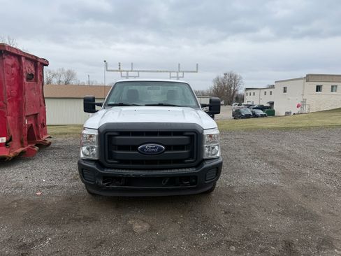 Used 2013 Ford F250 XL image 2
