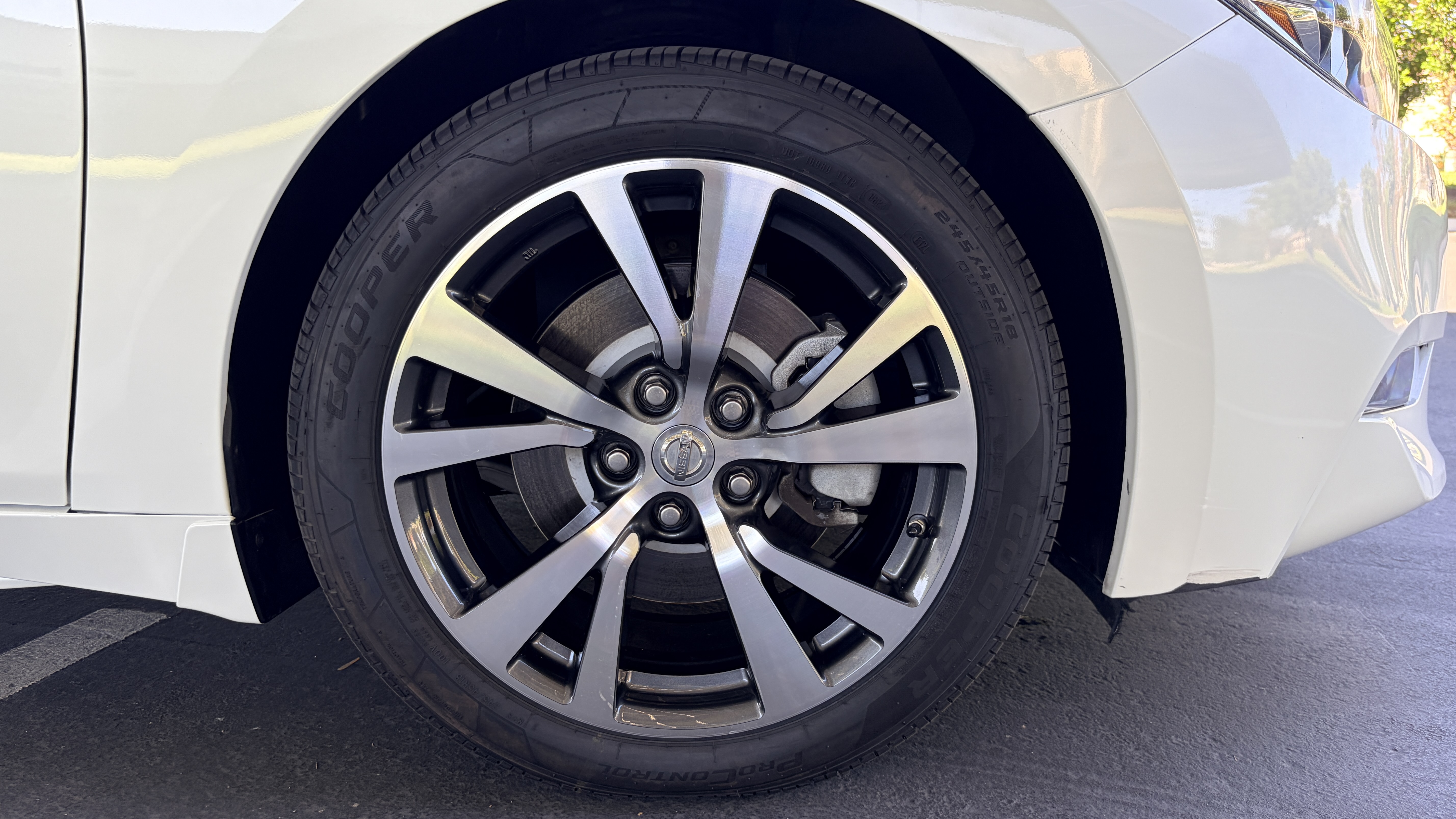 Used 2017 Nissan Maxima 3.5 SV FWD image 21