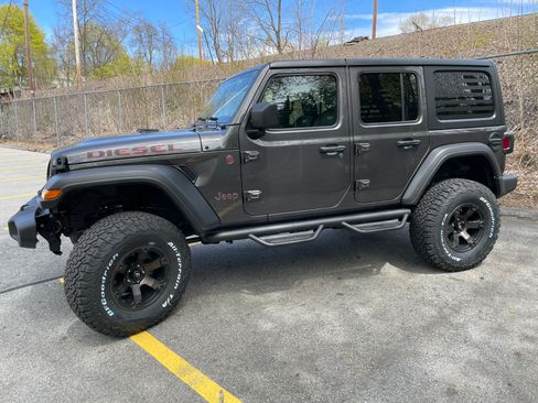 Used 2021 Jeep Wrangler Unlimited Sport image 4
