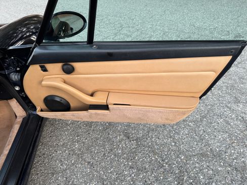 Used 1996 Porsche 911 Carrera image 28