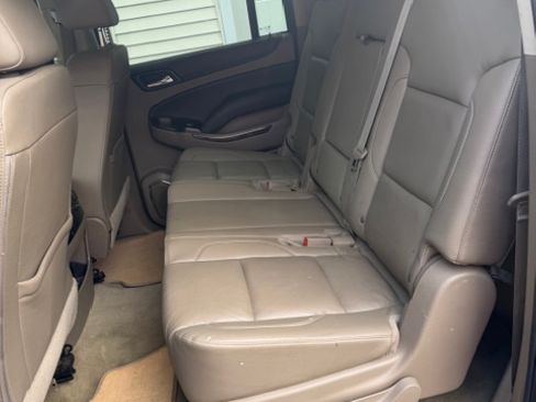 Used 2016 Chevrolet Suburban LT AWD/4WD image 16