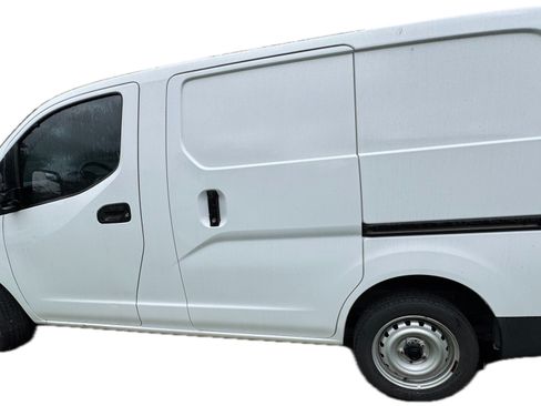 Used 2019 Nissan NV200 S w/ Cruise Control Package image 1