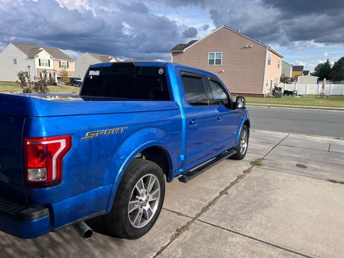 Used 2015 Ford F150 XLT w/ Equipment Group 301A Mid image 16