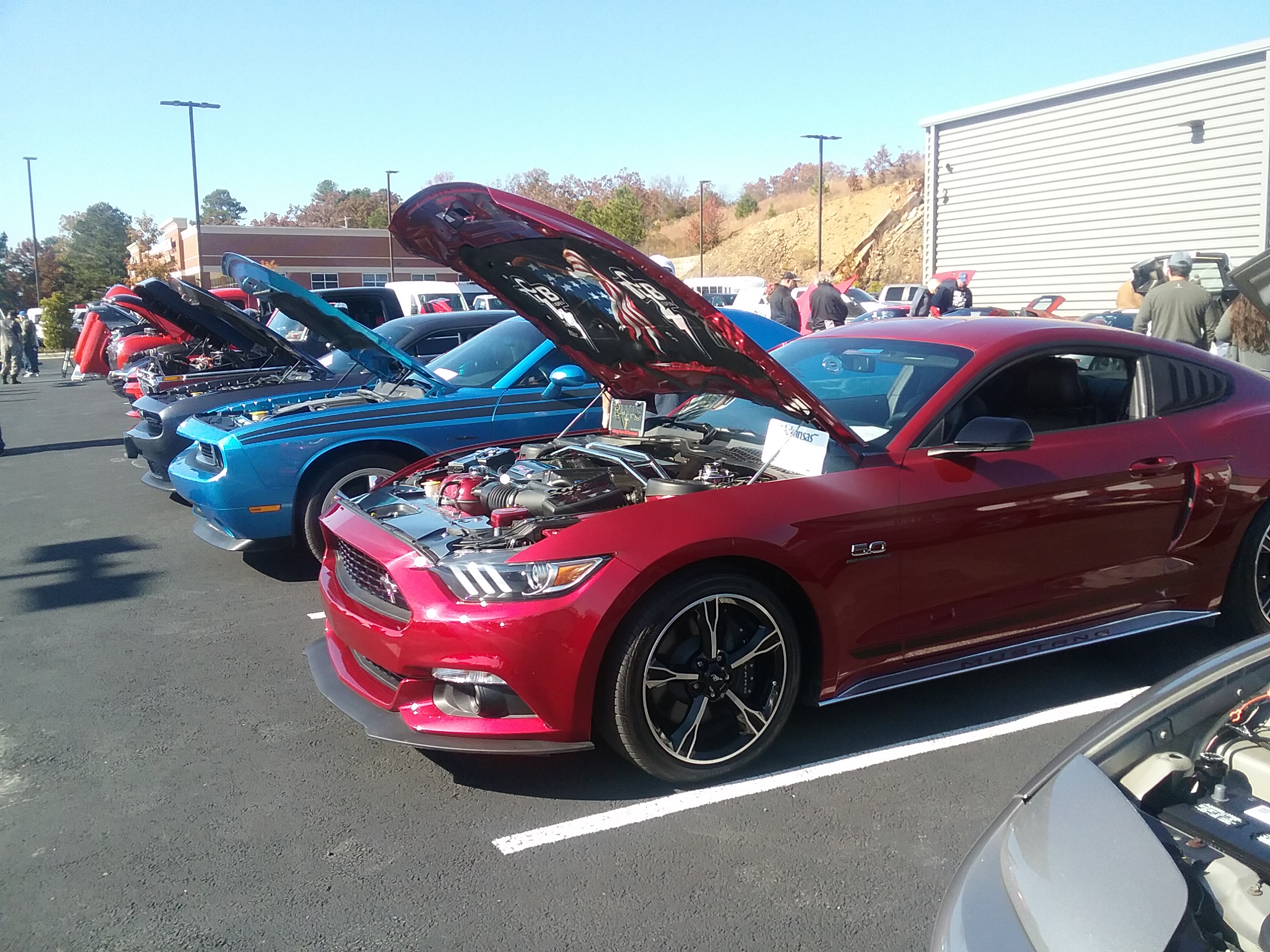 Used 2016 Ford Mustang GT Premium w/ Equipment Group 401A RWD image 19