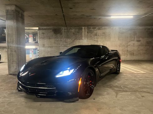 Used 2015 Chevrolet Corvette Stingray Coupe w/ 2LT Preferred Equipment Group image 20