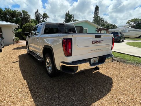 Used 2021 GMC Sierra 1500 SLT w/ SLT Premium Plus Package image 11