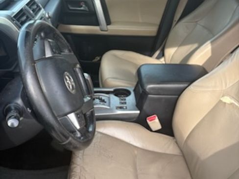 Used 2012 Toyota 4Runner Limited image 10