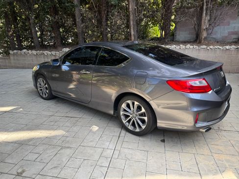 Used 2015 Honda Accord EX-L image 2
