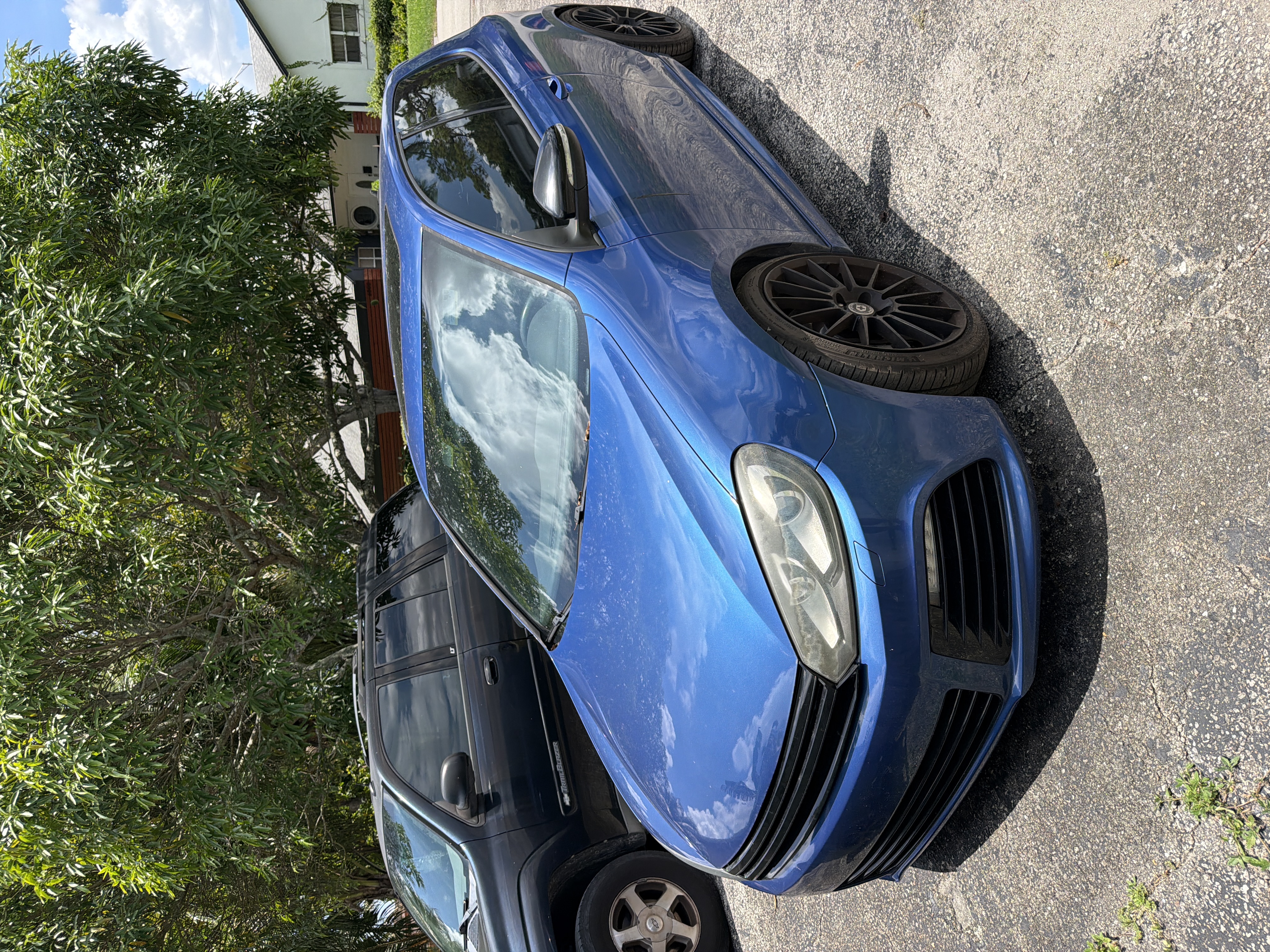 Used 2012 Volkswagen Golf R 2-Door AWD/4WD image 9