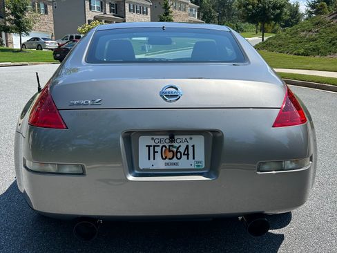 Used 2007 Nissan 350Z Touring w/ Cargo Convenience Pkg image 6