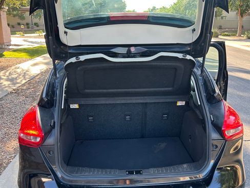 Used 2017 Ford Focus SE image 13