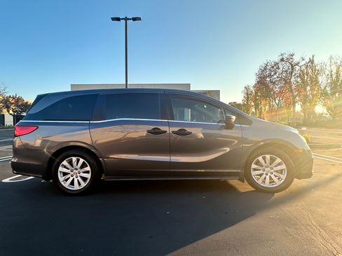 Used 2019 Honda Odyssey LX image 22