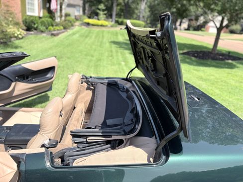 Used 1994 Chevrolet Corvette Convertible RWD image 19