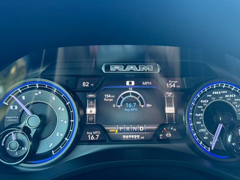 Used 2019 RAM 1500 Limited image 15