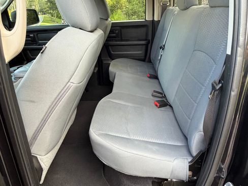 Used 2019 RAM 1500 ST w/ SXT Plus Group AWD/4WD image 15