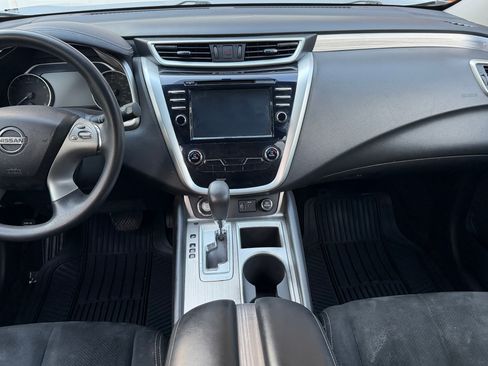 Used 2018 Nissan Murano S AWD/4WD image 15