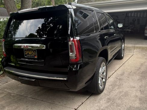 Used 2019 GMC Yukon Denali w/ Denali Ultimate Package AWD/4WD image 6