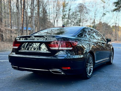 Used 2017 Lexus LS 460 F Sport image 6