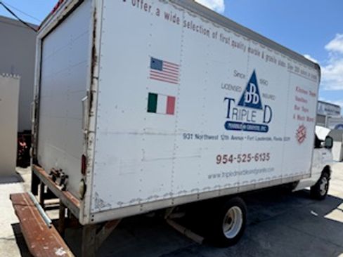 Used 2009 Ford E-350 and Econoline 350 Super Duty image 7