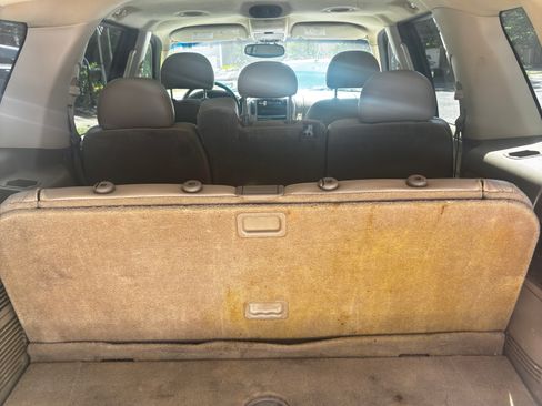 Used 2004 Ford Explorer Sport XLT RWD image 7