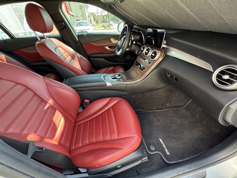 Used 2020 Mercedes-Benz C 300 Sedan image 9