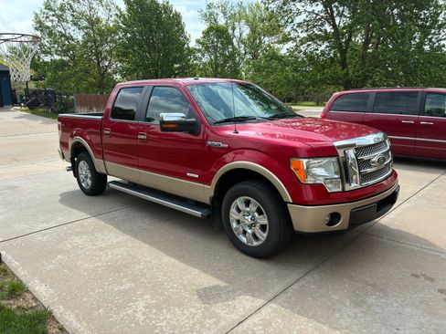Used 2012 Ford F150 Lariat w/ Lariat Chrome Pkg image 1