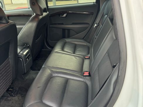 Used 2014 Volvo XC70 T6 image 11