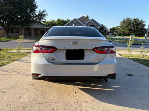 Used 2023 Toyota Camry LE FWD image 5