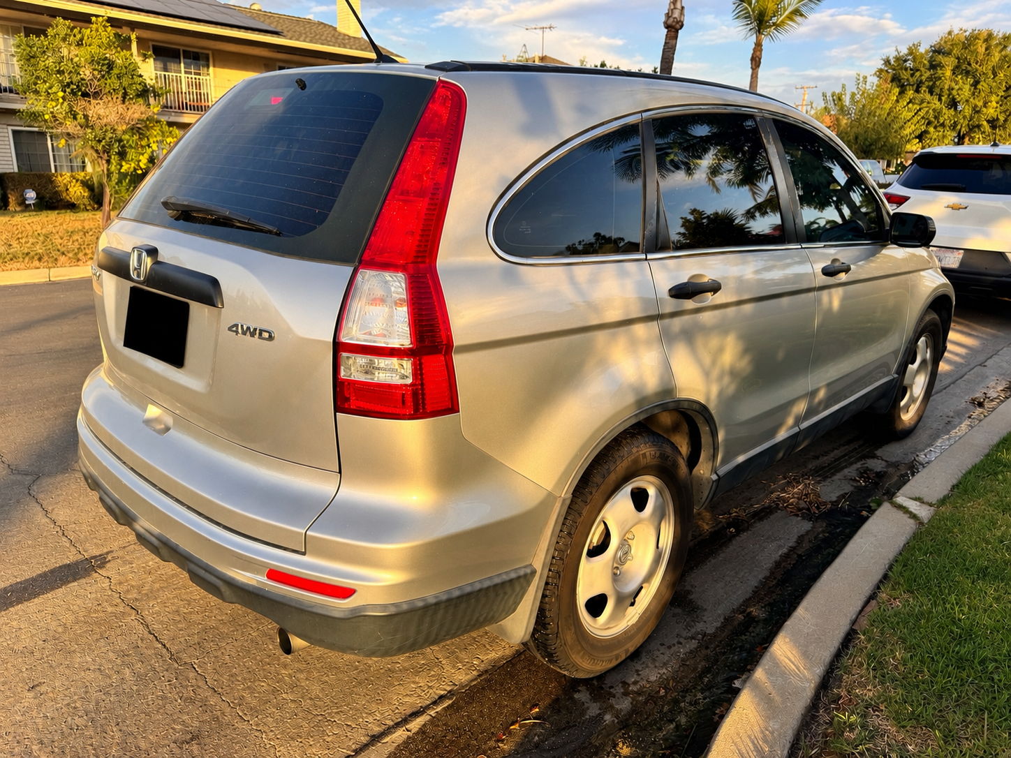 Used 2010 Honda CR-V LX image 6