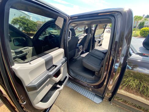Used 2019 Ford F150 XL w/ Equipment Group 101A Mid RWD image 11