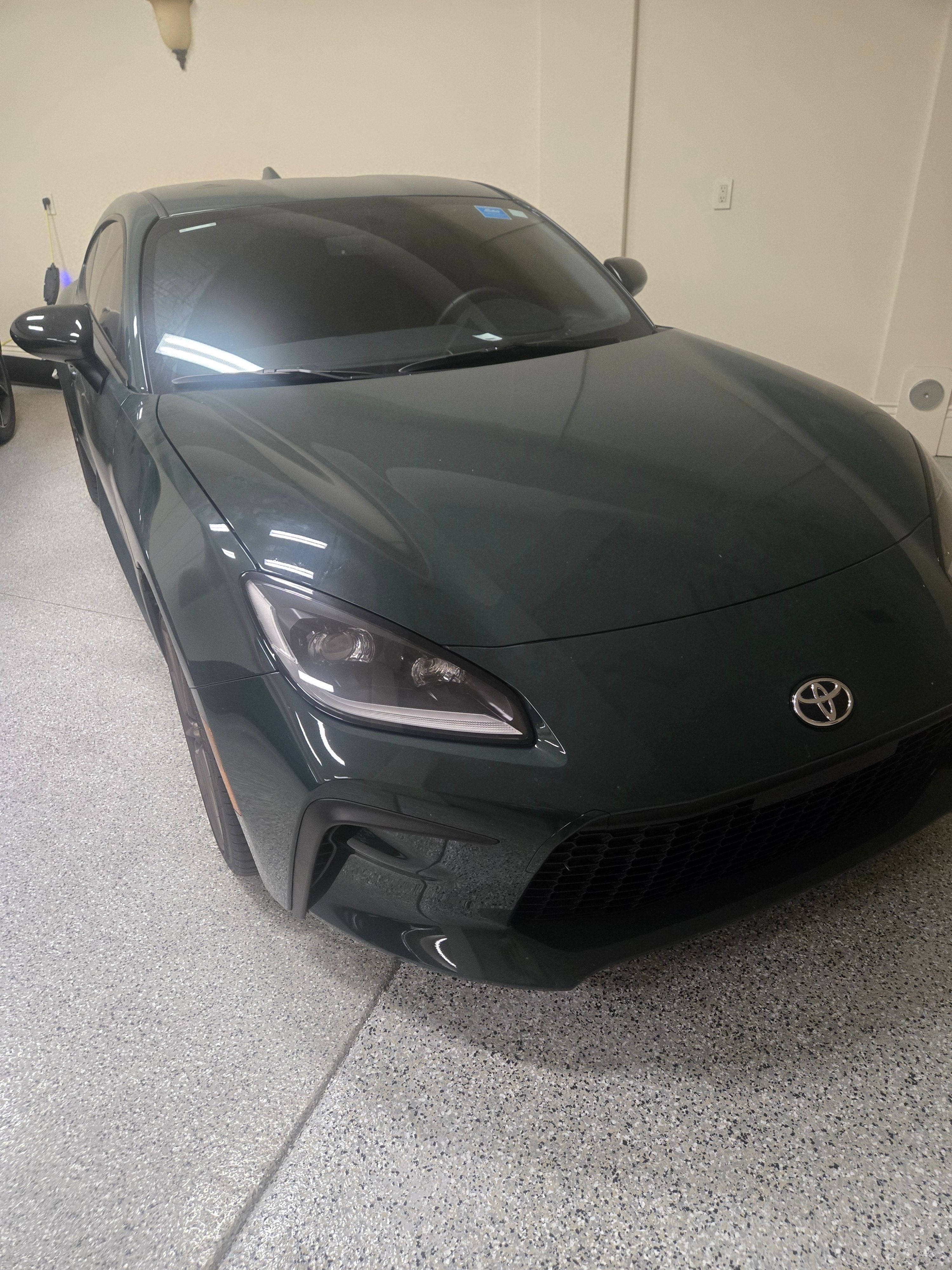 Used 2025 Toyota GR86 Hakone Edition RWD image 6