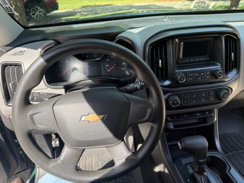 Used 2016 Chevrolet Colorado W/T AWD/4WD image 15