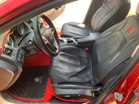 Used 2012 Buick Regal Leather image 6