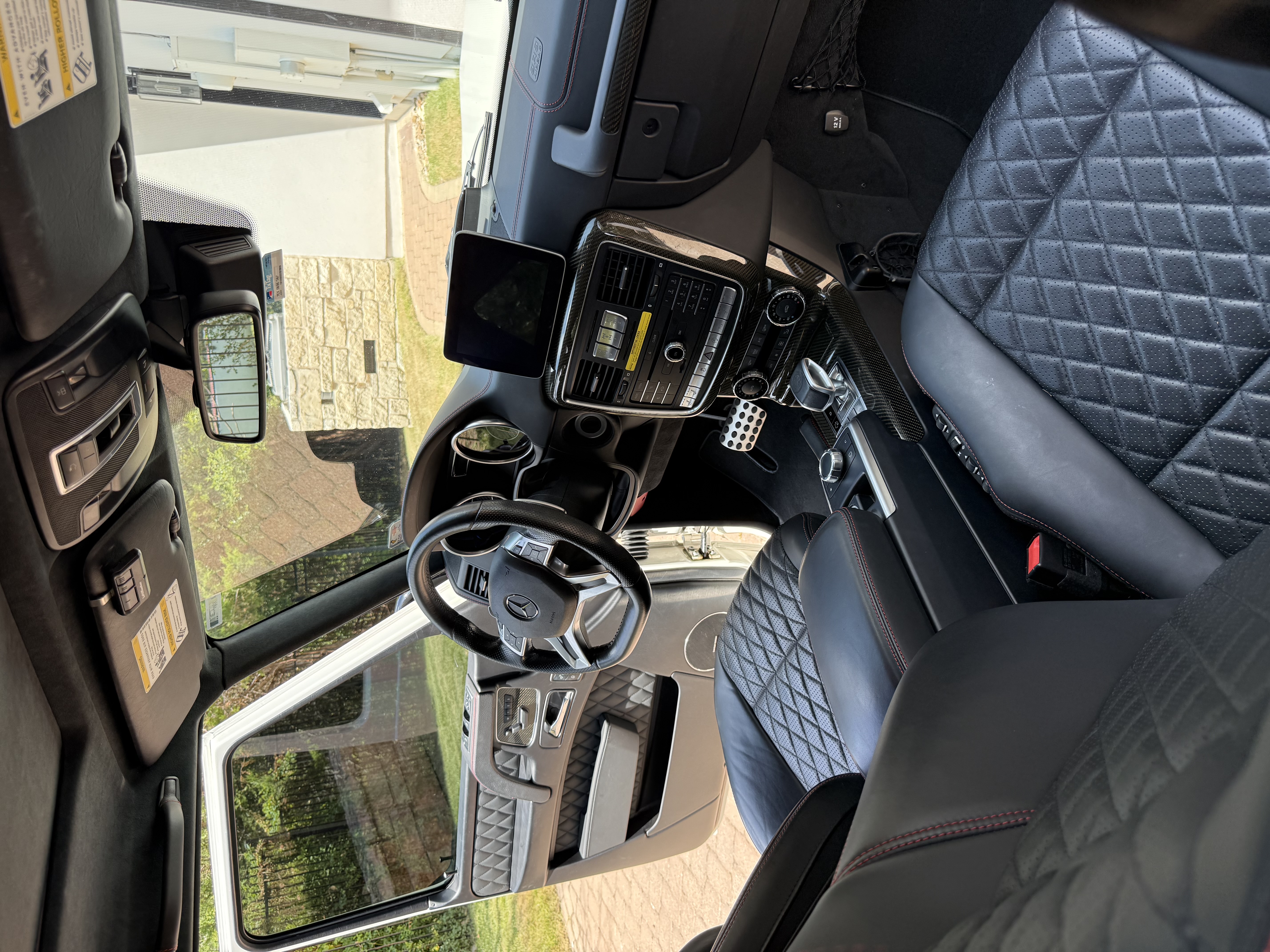 Used 2017 Mercedes-Benz G 63 AMG 4MATIC image 22
