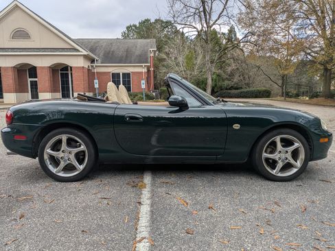 Used 2001 MAZDA MX-5 Miata SE image 8