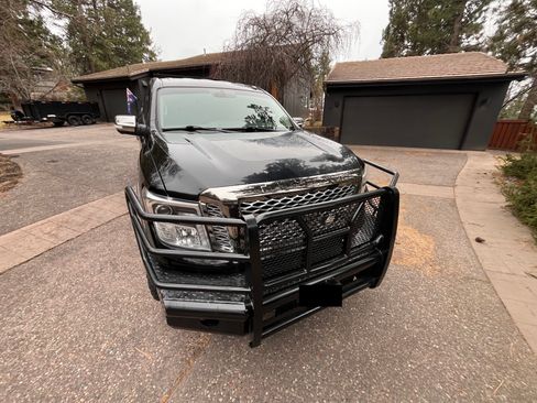 Used 2017 Nissan Titan Platinum Reserve image 12