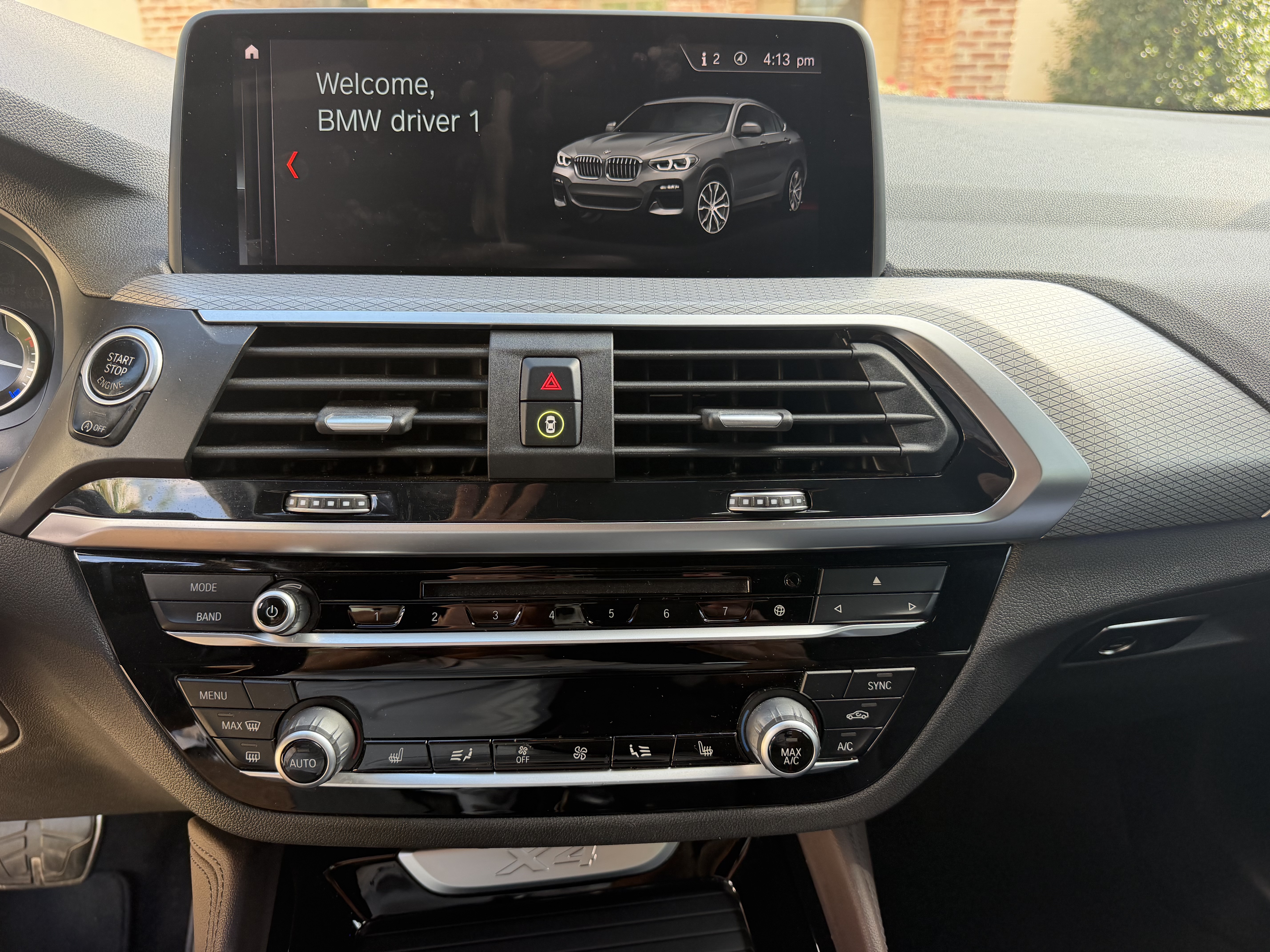 Used 2019 BMW X4 xDrive30i w/ M Sport Package 2 AWD/4WD image 8