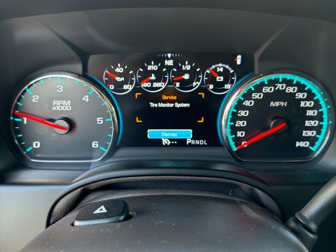 Used 2017 GMC Yukon SLT image 13