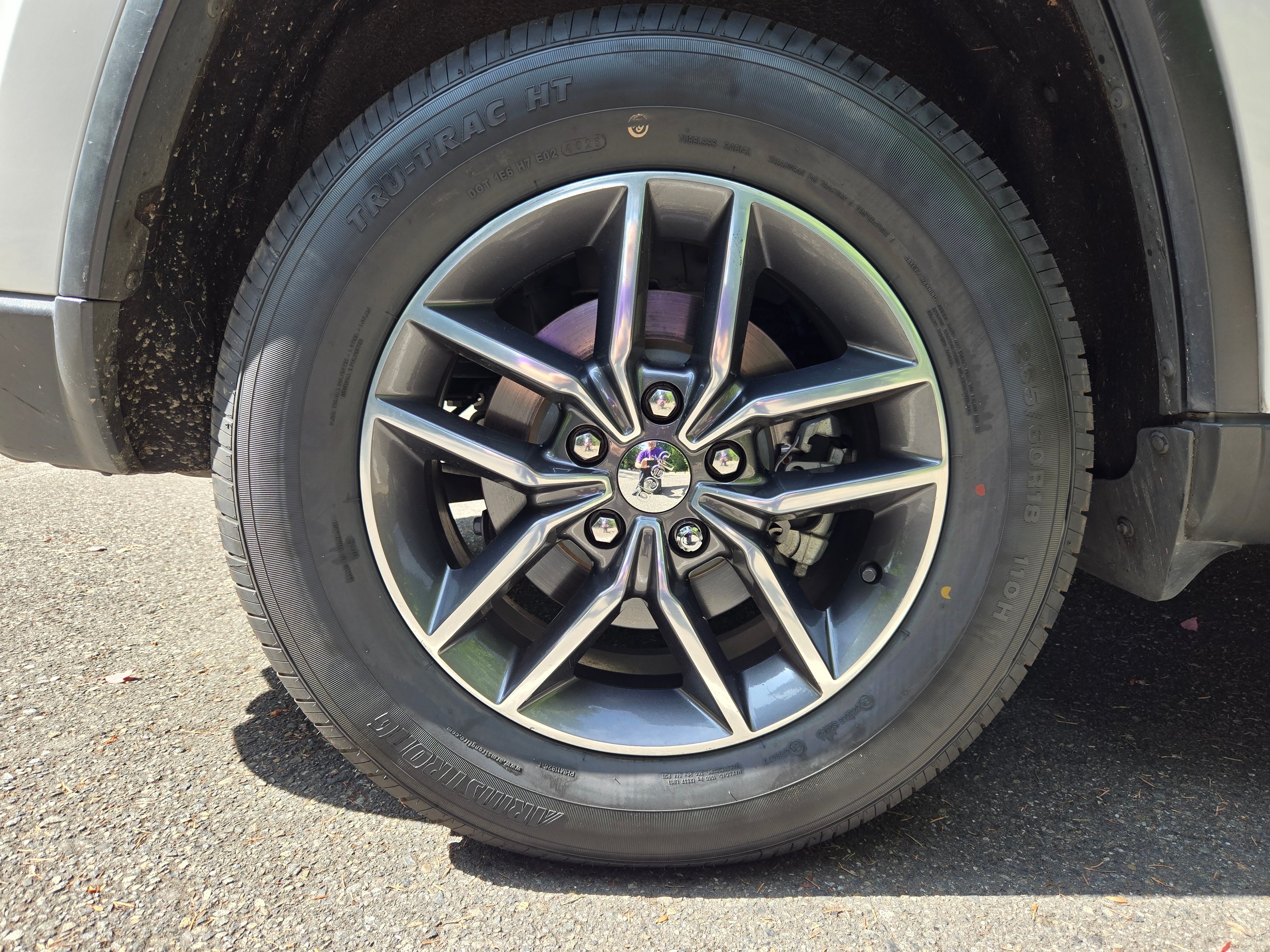 Used 2017 Jeep Grand Cherokee Limited AWD/4WD image 24