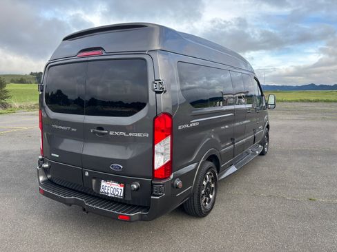 Used 2018 Ford Transit 150 148 Low Roof w/ Exterior Upgrade Package image 5