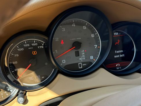 Used 2012 Porsche Cayenne S image 6