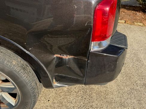 Used 2012 Nissan Armada Platinum image 9