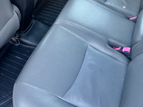 Used 2014 Toyota Prius Two image 11